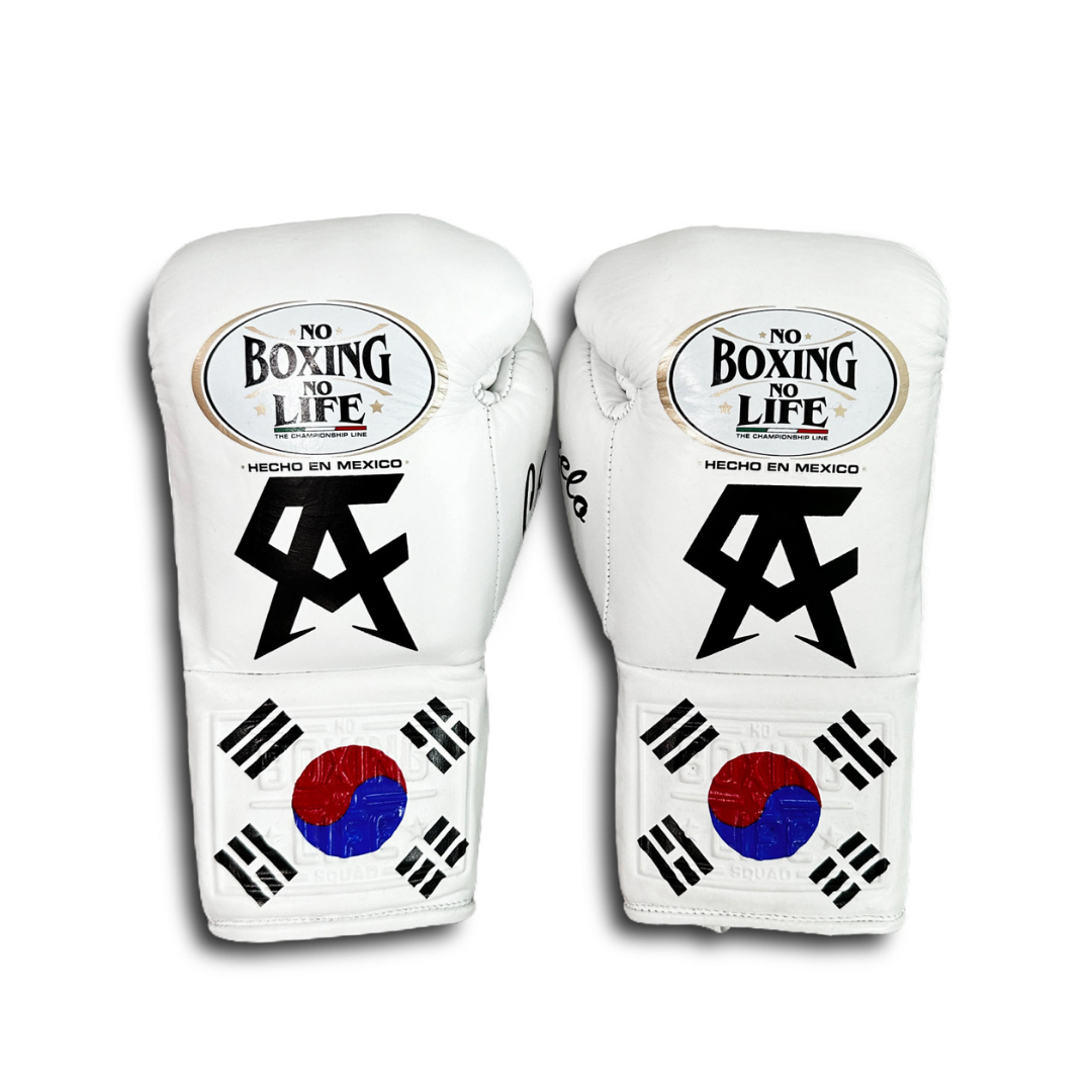 Customizable boxing glove, High Quality COPIES of Branded Gloves White
