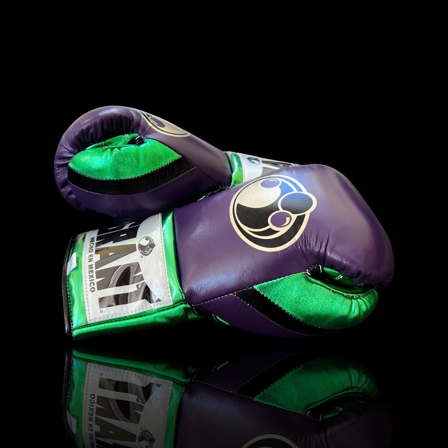 Customizable boxing glove, High Quality COPIES of Branded Gloves Purple/Green