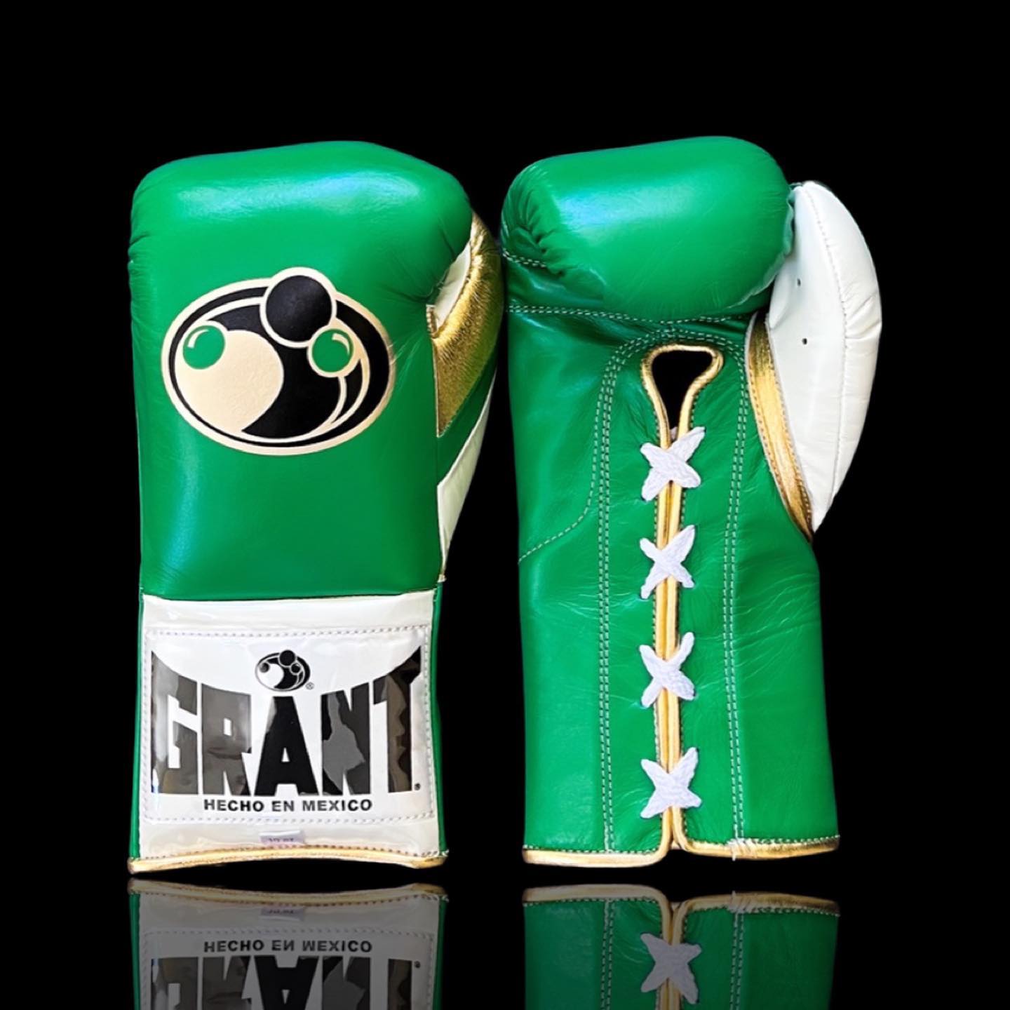 Customizable boxing glove, High Quality COPIES of Branded Gloves Green/Gold