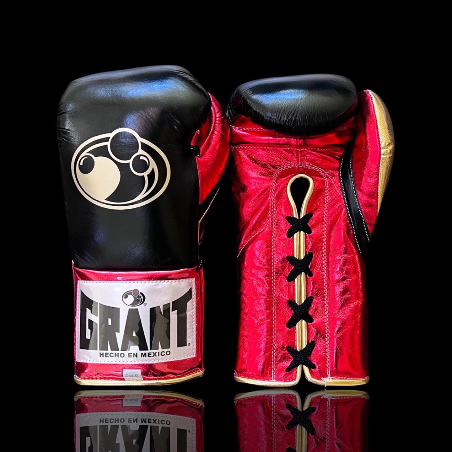 Customizable boxing glove, High Quality COPIES of Branded Gloves Black/Red