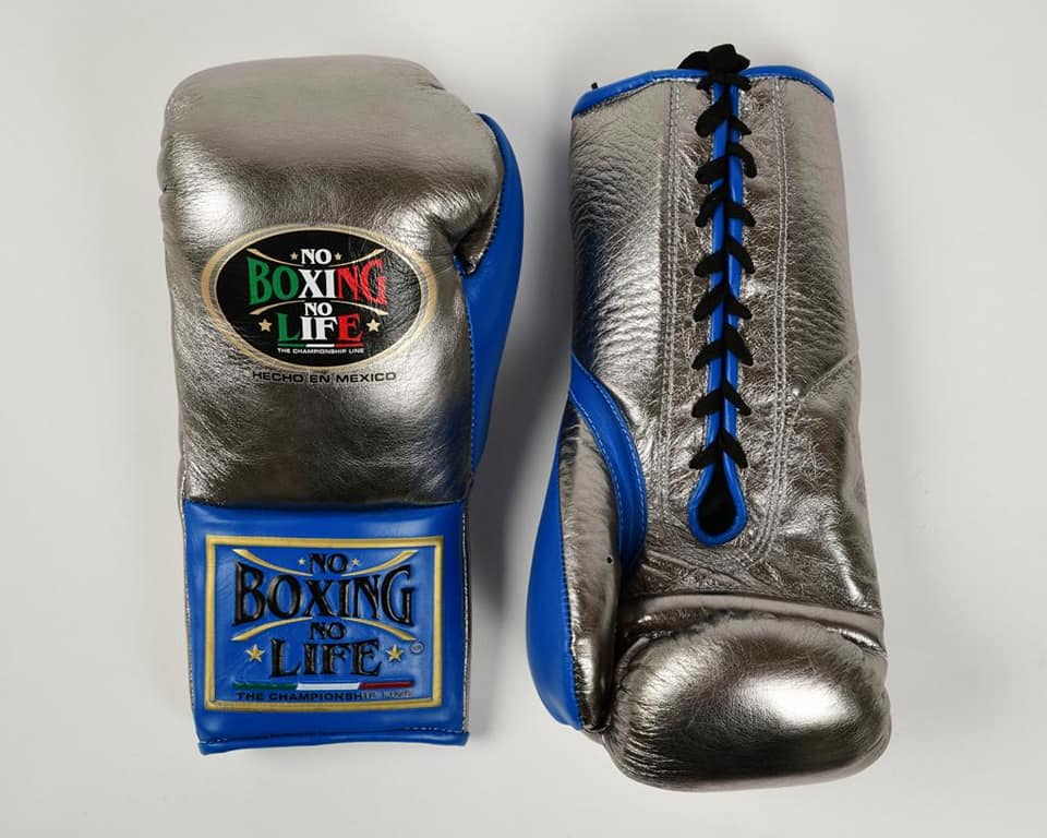 Customizable boxing glove, High Quality COPIES of Branded Gloves Silver/Blue