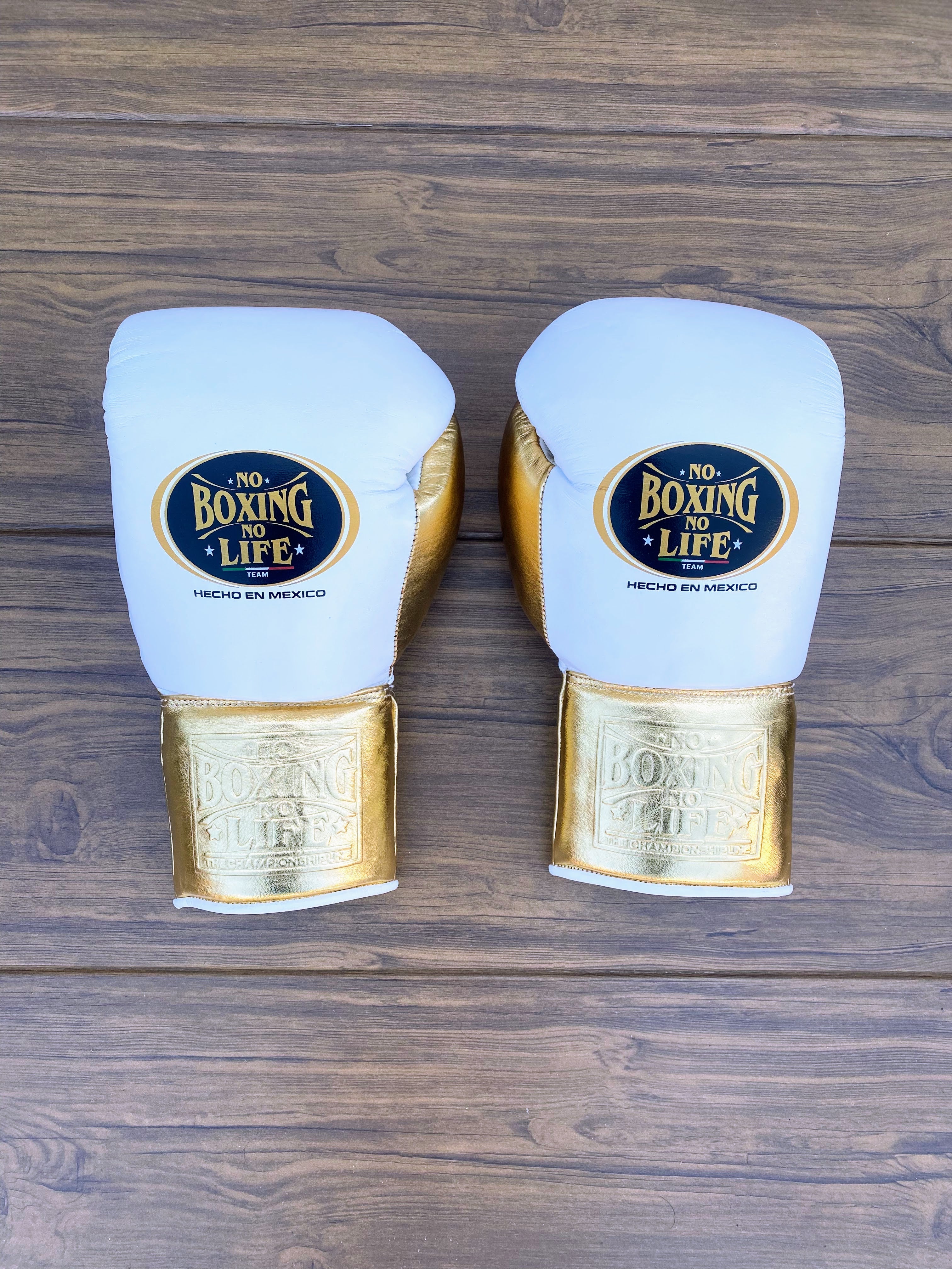 Customizable boxing glove, High Quality COPIES of Branded Gloves White/Gold
