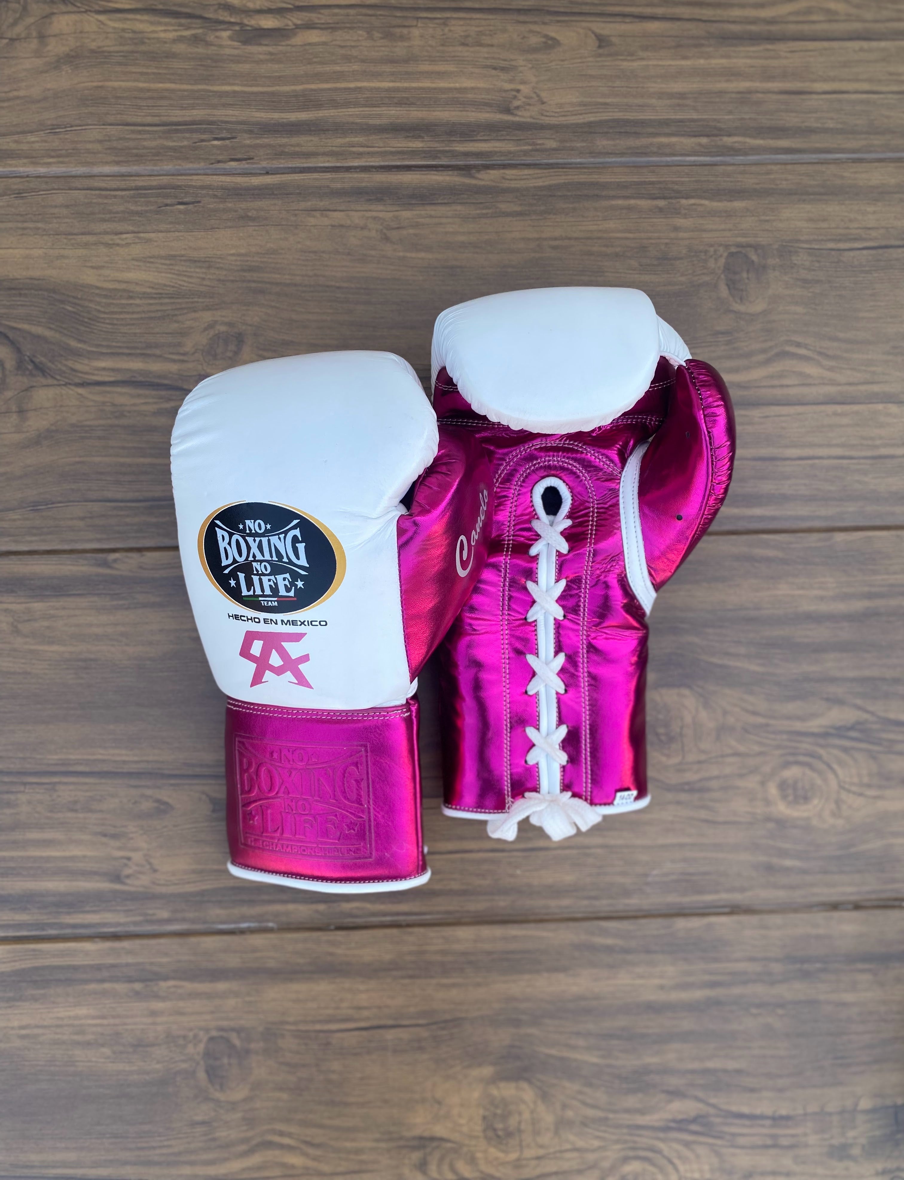Customizable boxing glove, High Quality COPIES of Branded Gloves White/Pink