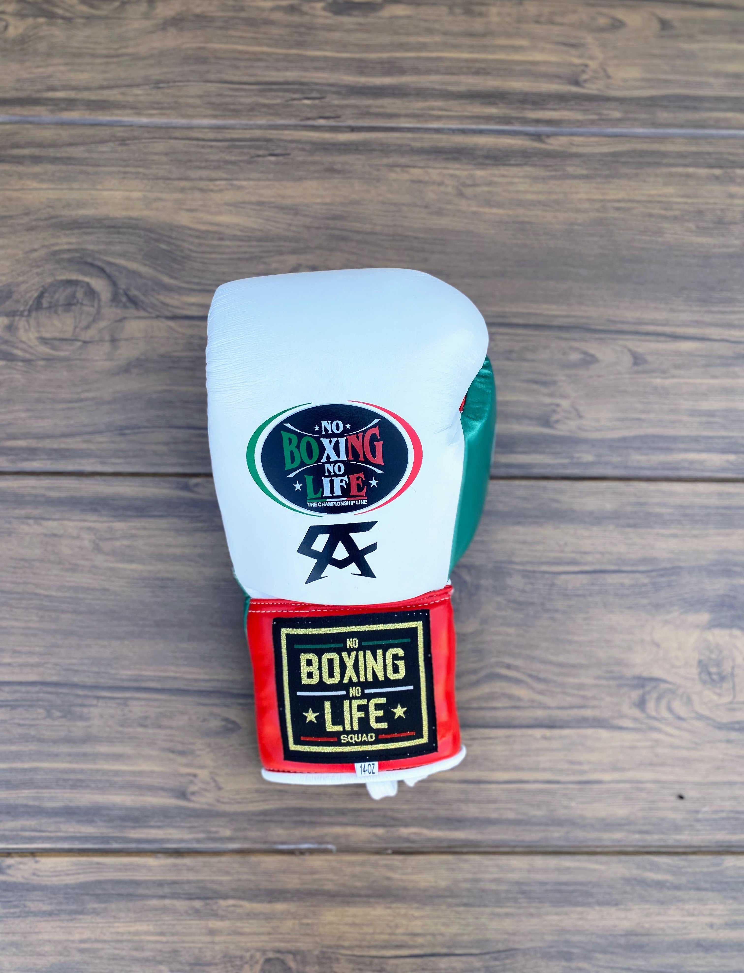 Customizable boxing glove, High Quality COPIES of Branded Gloves White/Green
