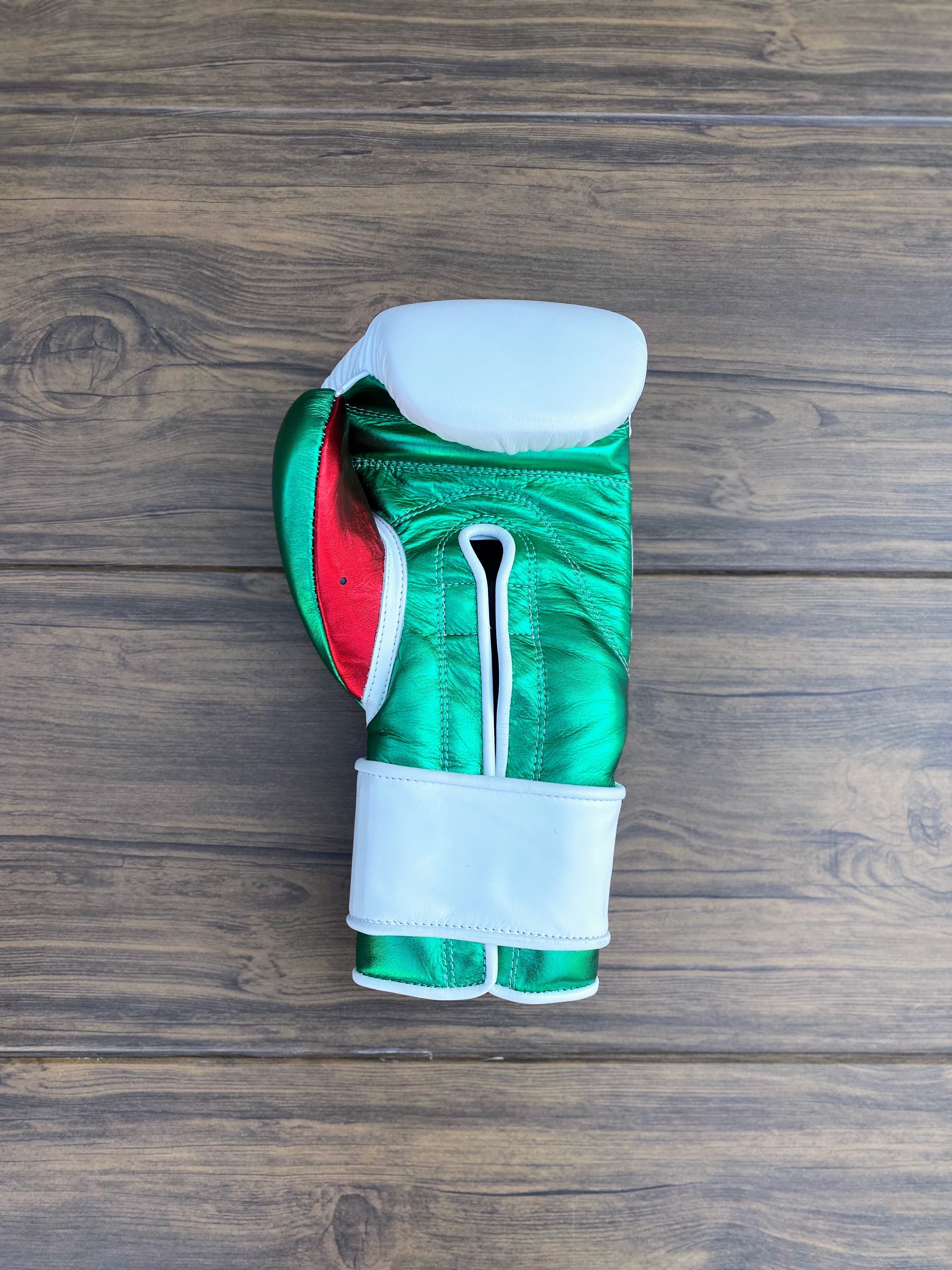 Customizable boxing glove, High Quality COPIES of Branded Gloves White/Green