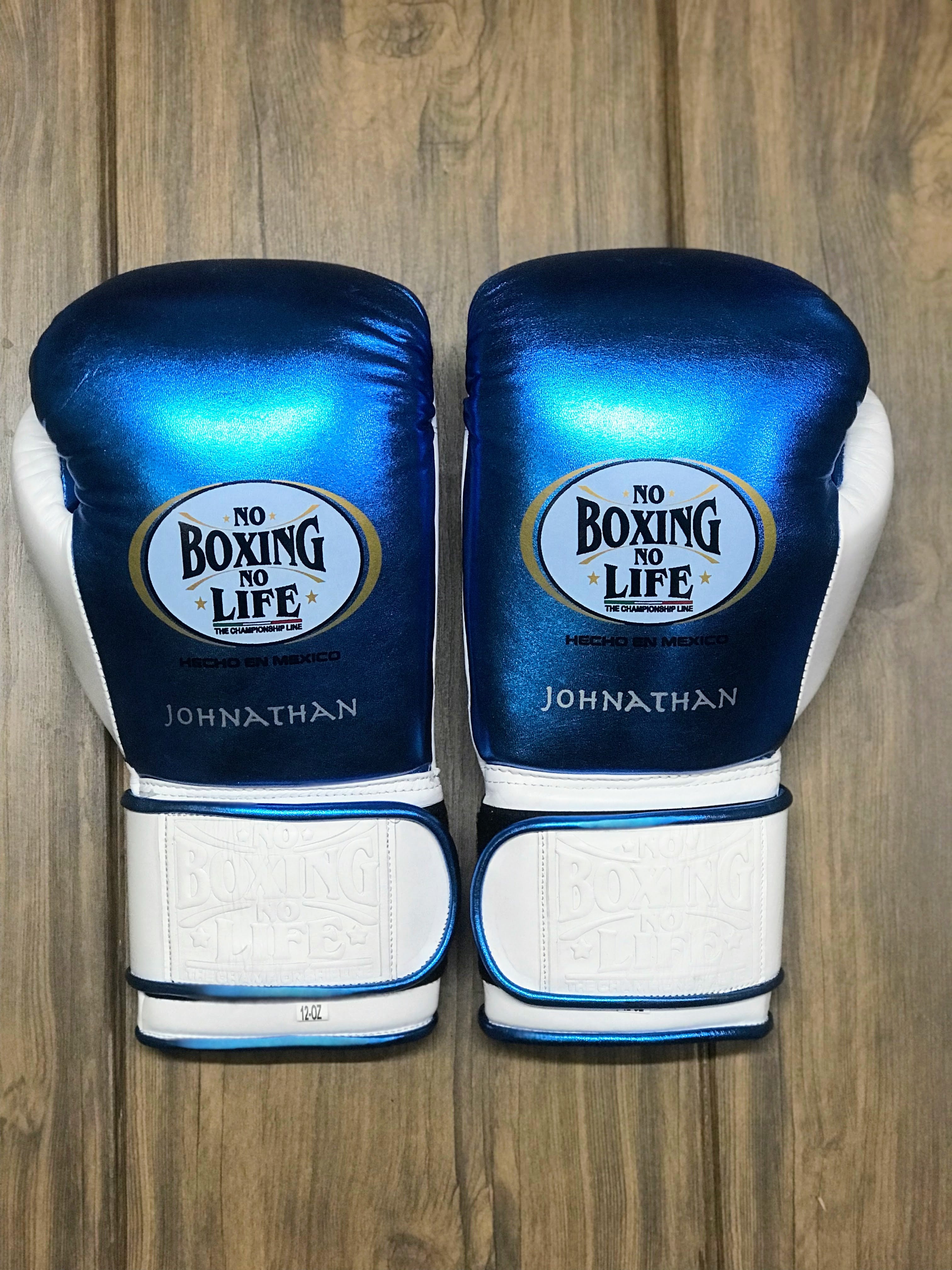 Customizable boxing glove, High Quality COPIES of Branded Gloves White/Blue