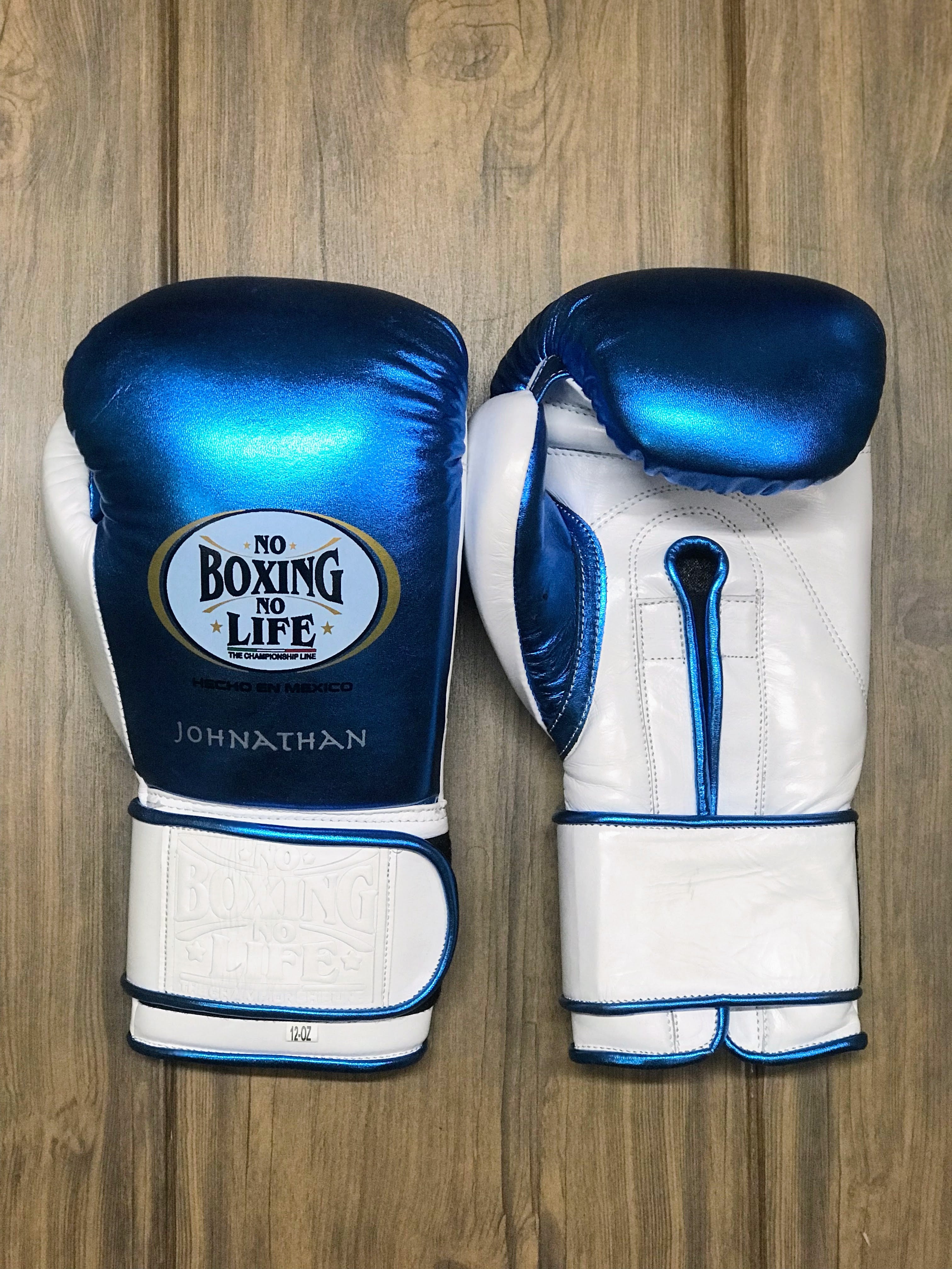 Customizable boxing glove, High Quality COPIES of Branded Gloves White/Blue