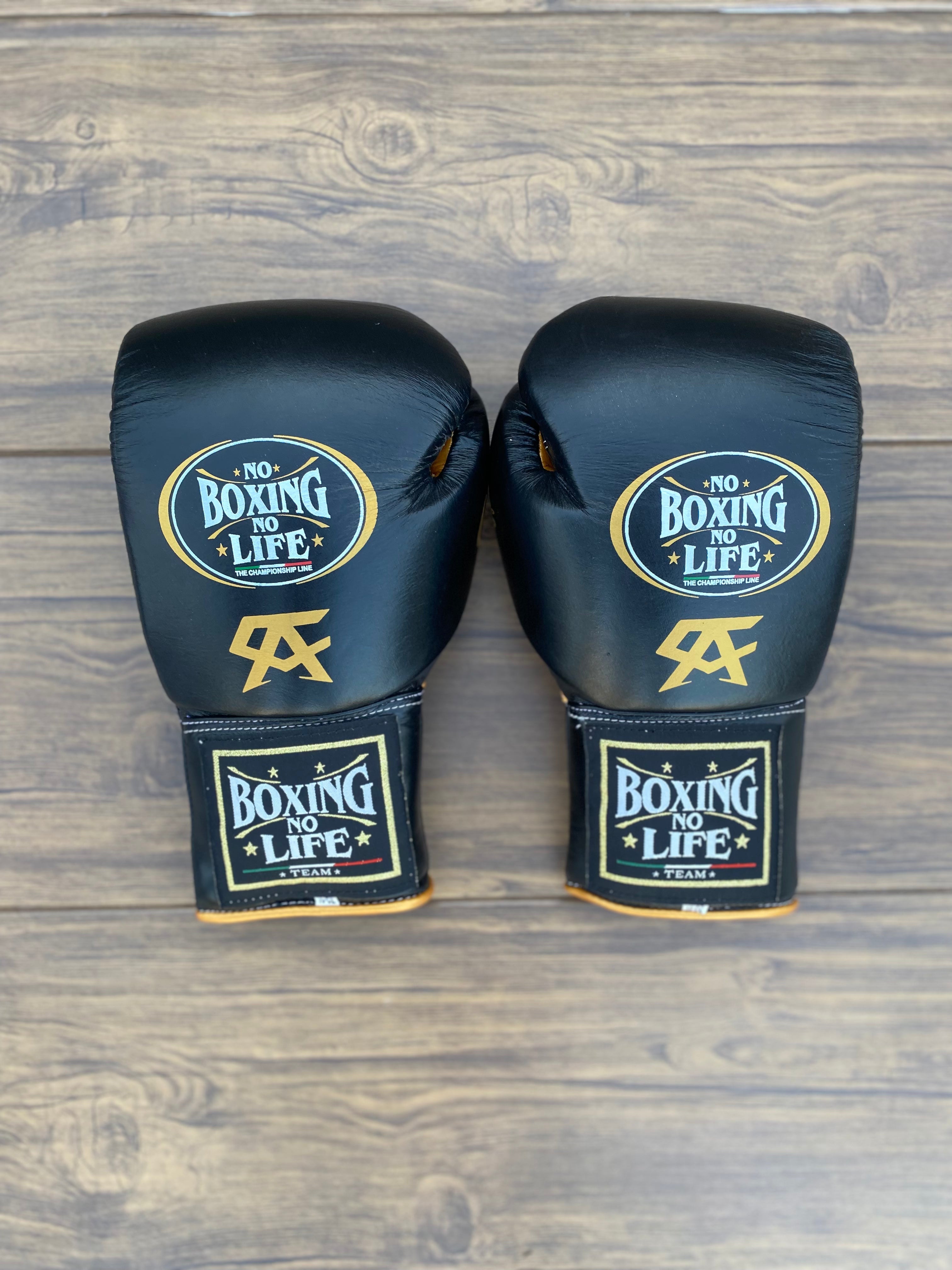 Customizable boxing glove, High Quality COPIES of Branded Gloves Black/Gold