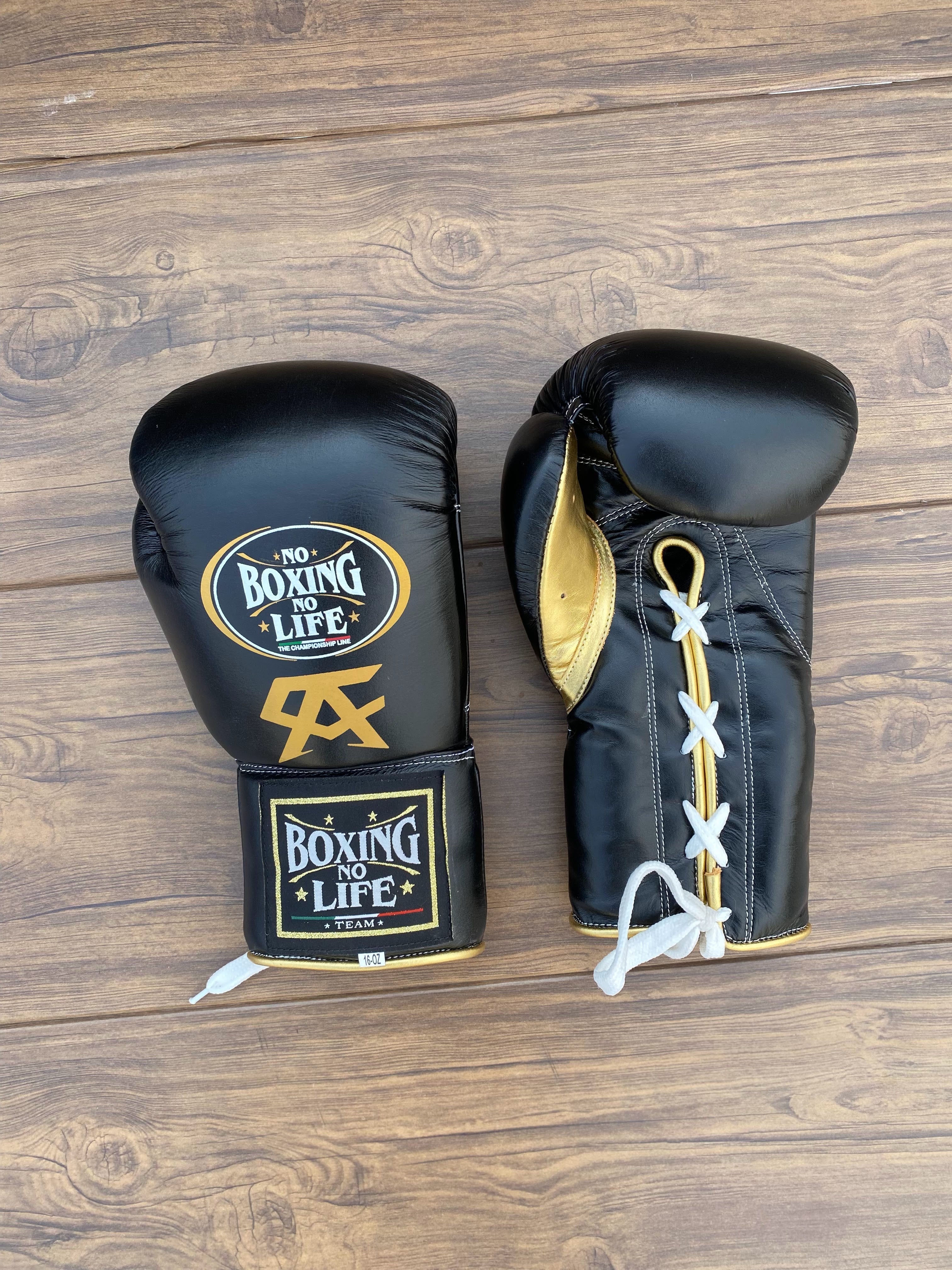 Customizable boxing glove, High Quality COPIES of Branded Gloves Black/Gold