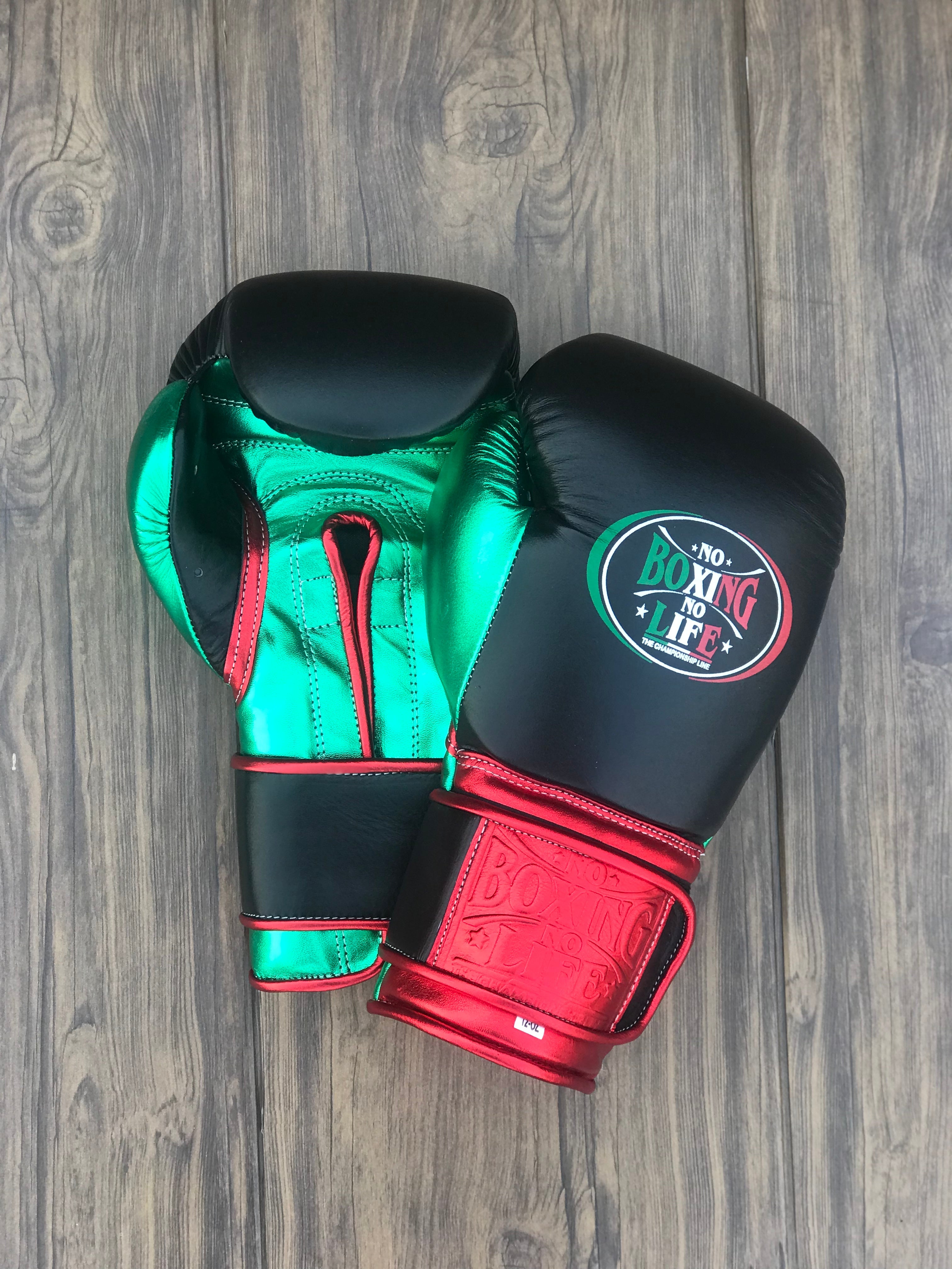Customizable boxing glove, High Quality COPIES of Branded Gloves Black/Green