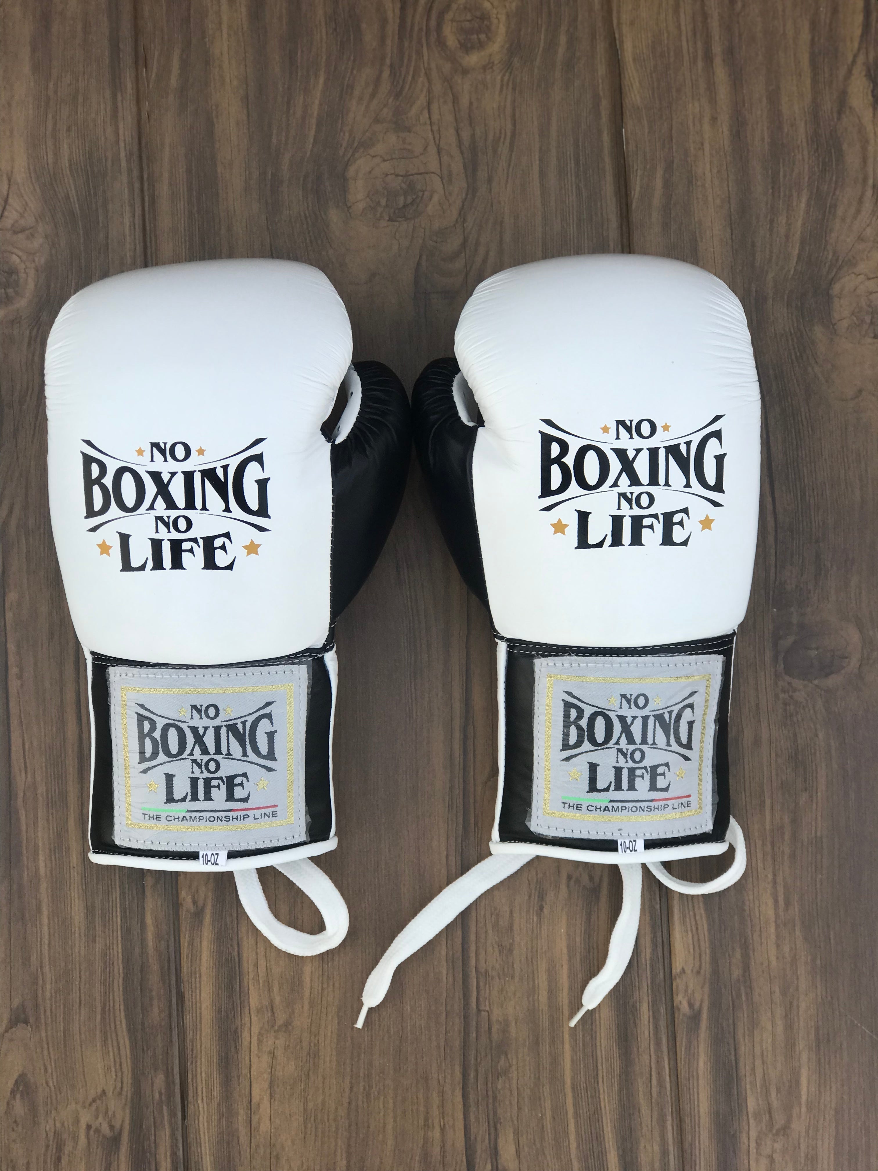 Customizable boxing glove, High Quality COPIES of Branded Gloves White/Black