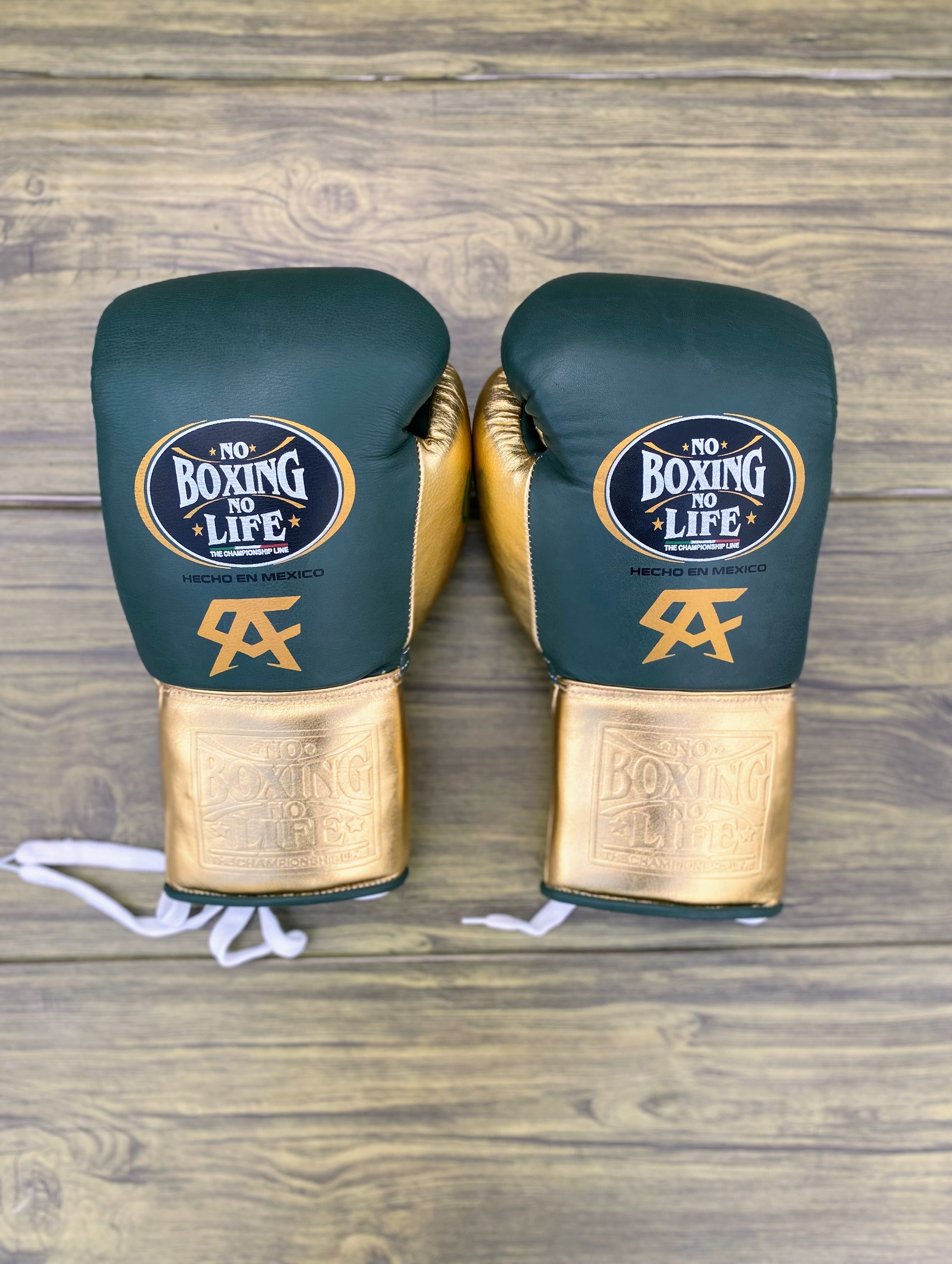 Customizable boxing glove, High Quality COPIES of Branded Gloves Green/Gold