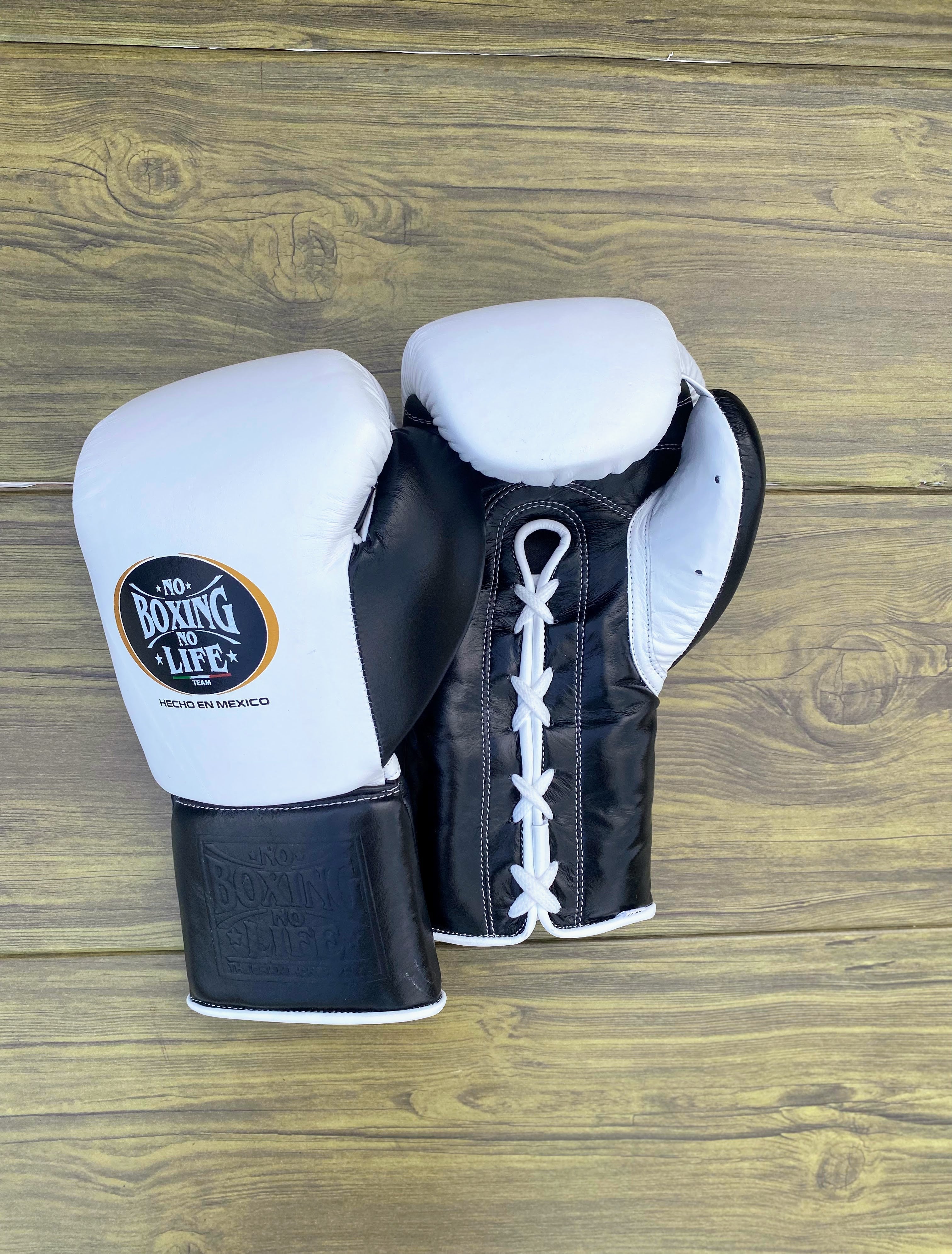 Customizable boxing glove, High Quality COPIES of Branded Gloves White/Black
