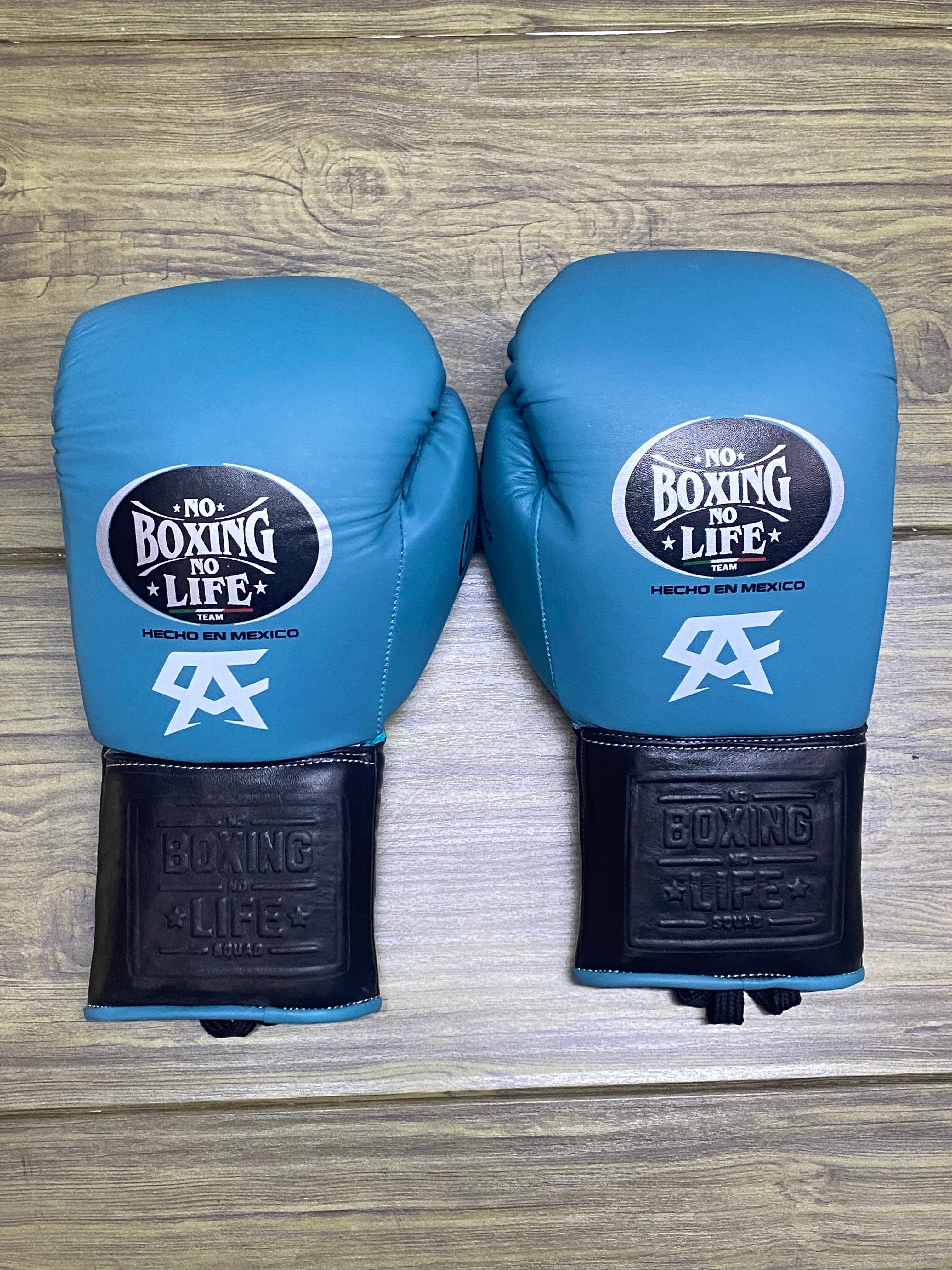 Customizable boxing glove, High Quality COPIES of Branded Gloves Blue/Blck