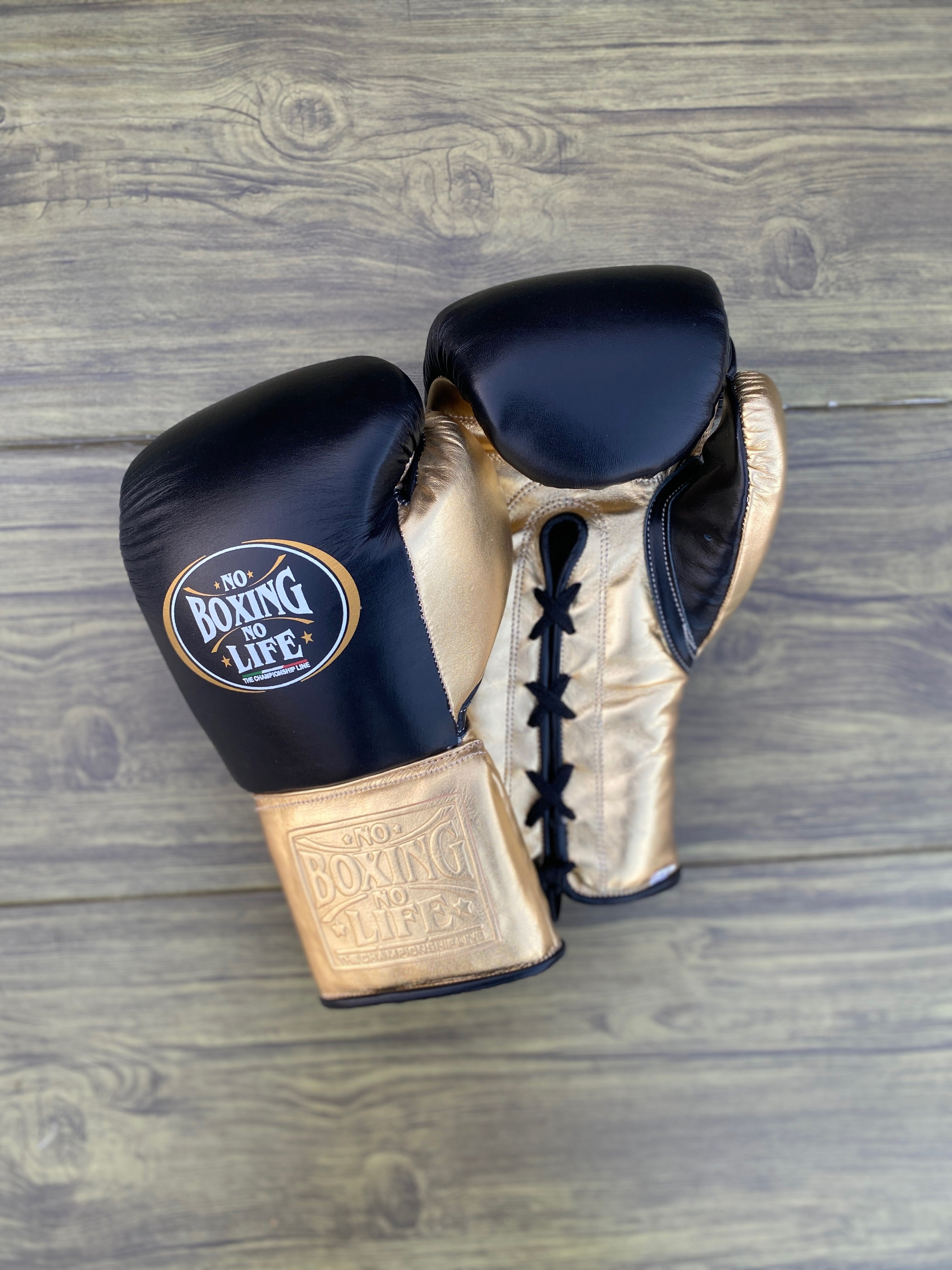 Customizable boxing glove, High Quality COPIES of Branded Gloves Black/Gold
