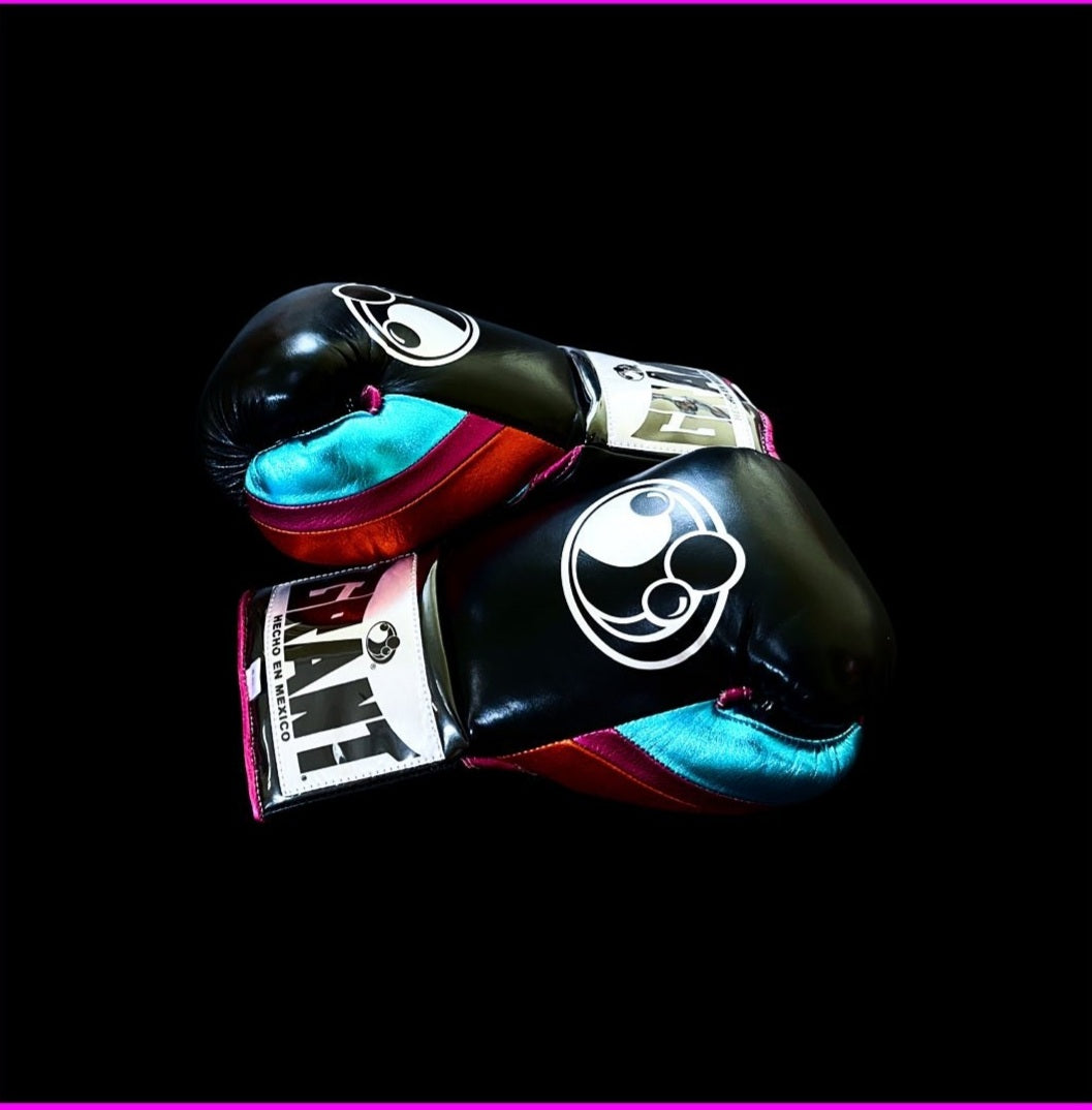 Customizable boxing glove, High Quality COPIES of Branded Gloves Black/Pink