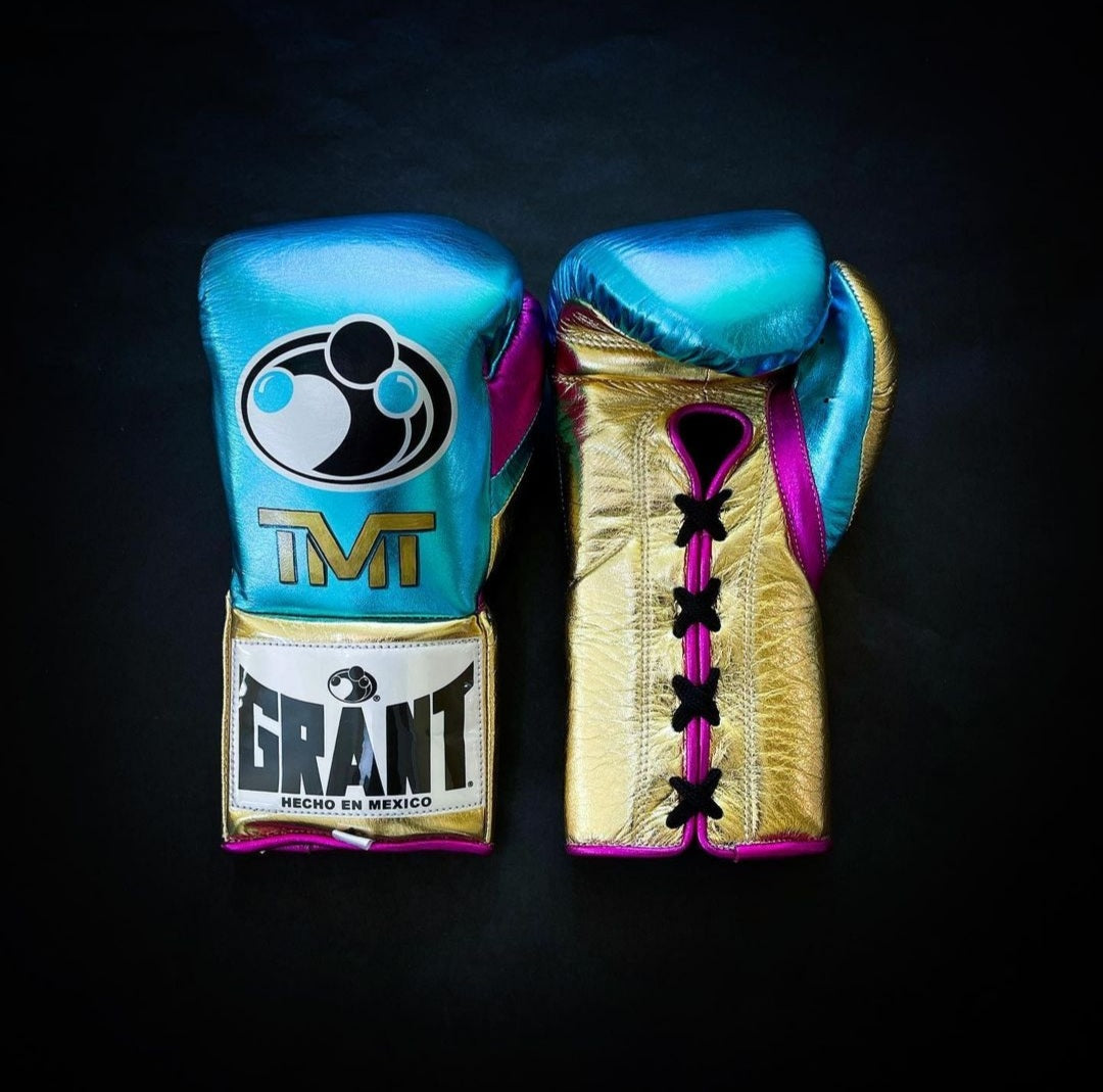 Customizable boxing glove, High Quality COPIES of Branded Gloves Blue