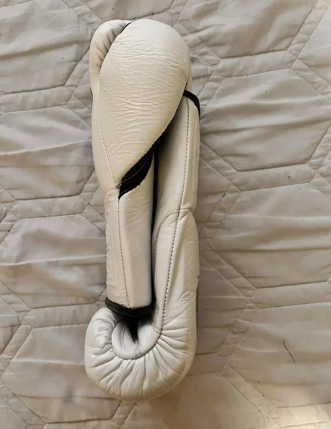 Customizable boxing glove, High Quality COPIES of Branded Gloves White